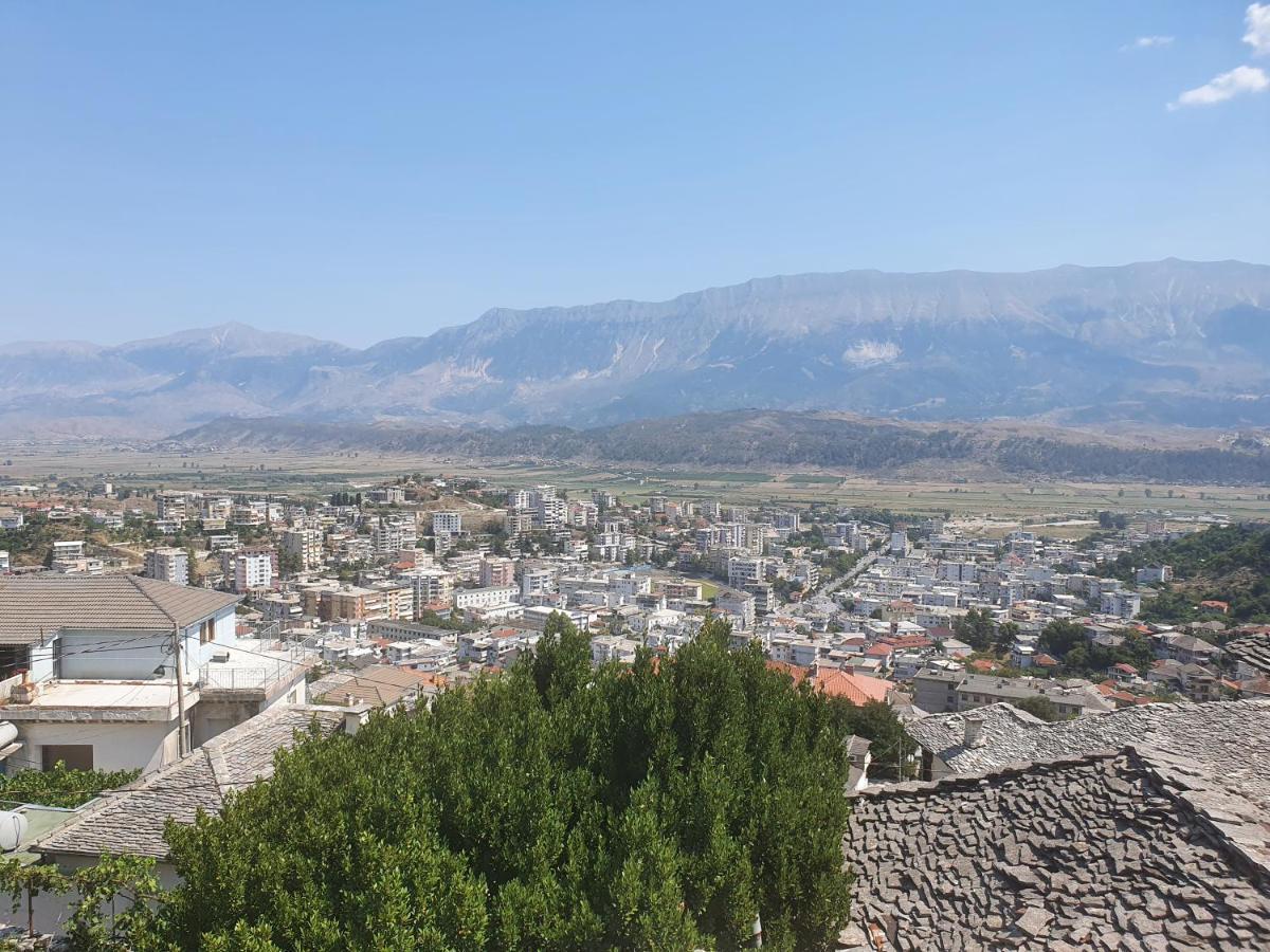 Riva Guest House Gjirokastër المظهر الخارجي الصورة